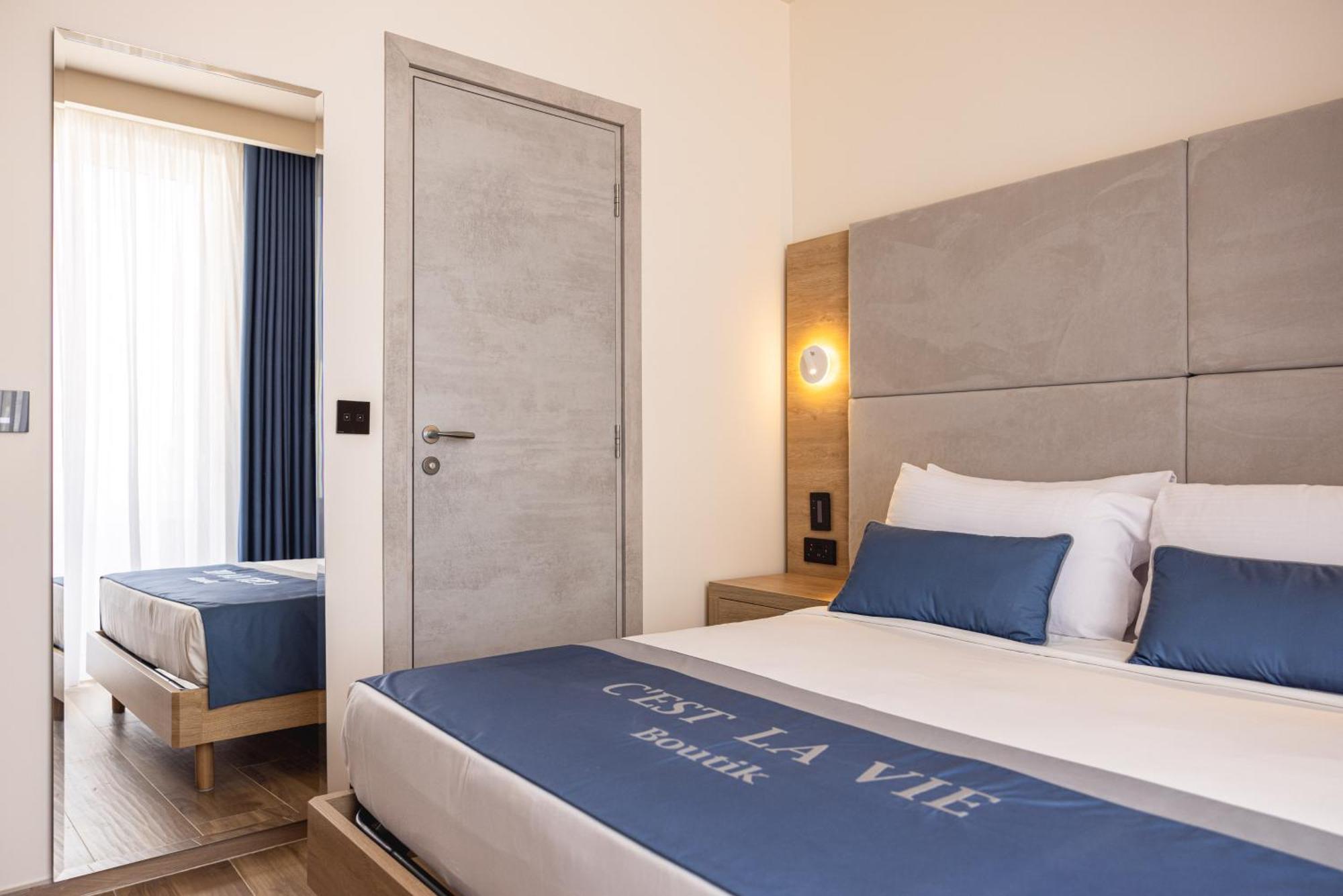 C'Est La Vie Boutik Swieqi Is-Swieqi Exteriör bild