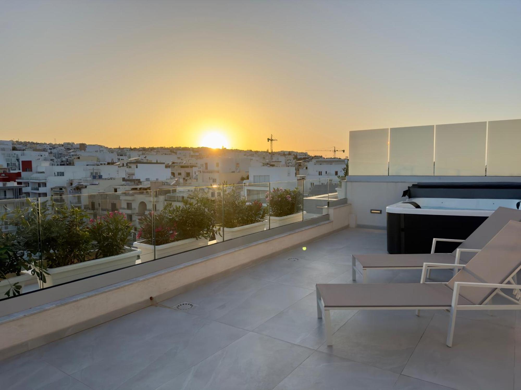 C'Est La Vie Boutik Swieqi Is-Swieqi Exteriör bild