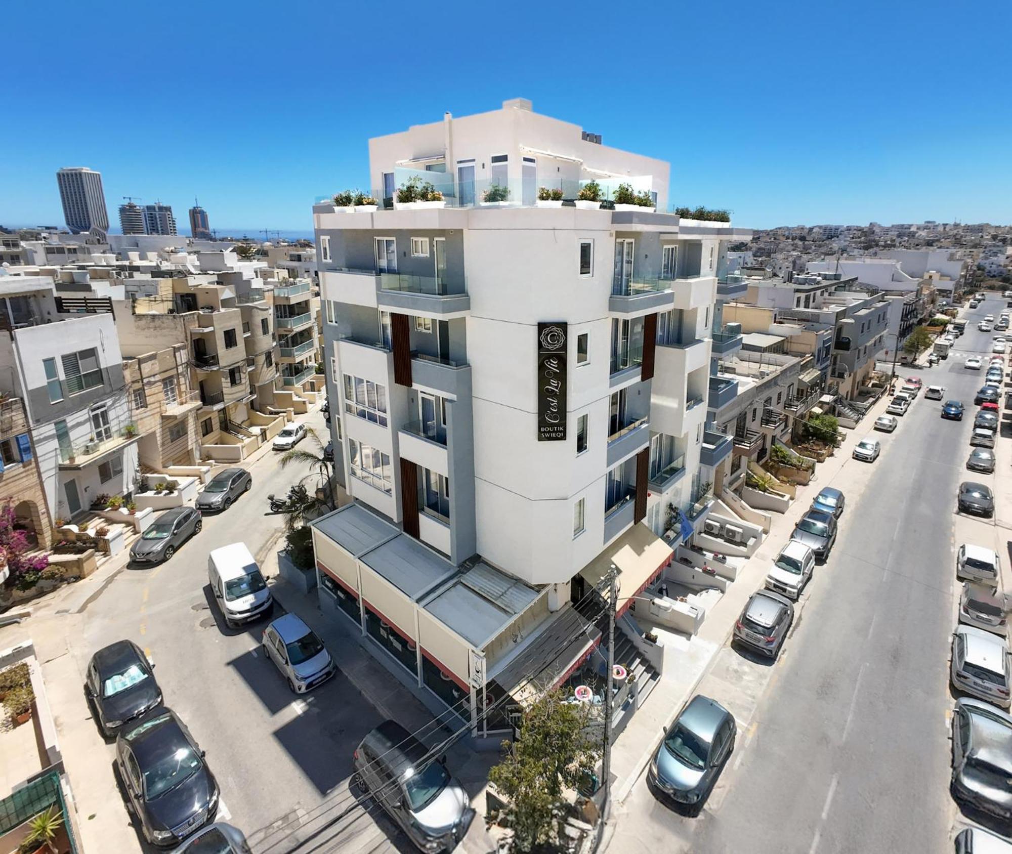 C'Est La Vie Boutik Swieqi Is-Swieqi Exteriör bild